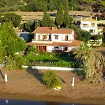 Alekos Houses-alekos Complex * Lixouri