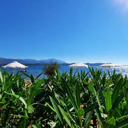 Alekos Beach Houses-Alekos Beach Complex Lixouri