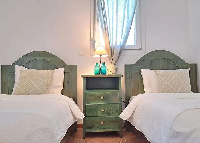 Alekos Houses-alekos Complex *